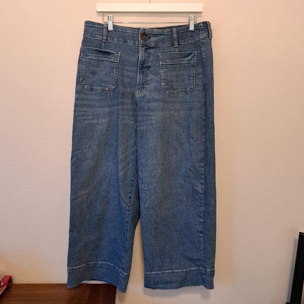 a.n.a Highest-Rise Wide Leg Crop Jeans Medium Wash Denim Size 14